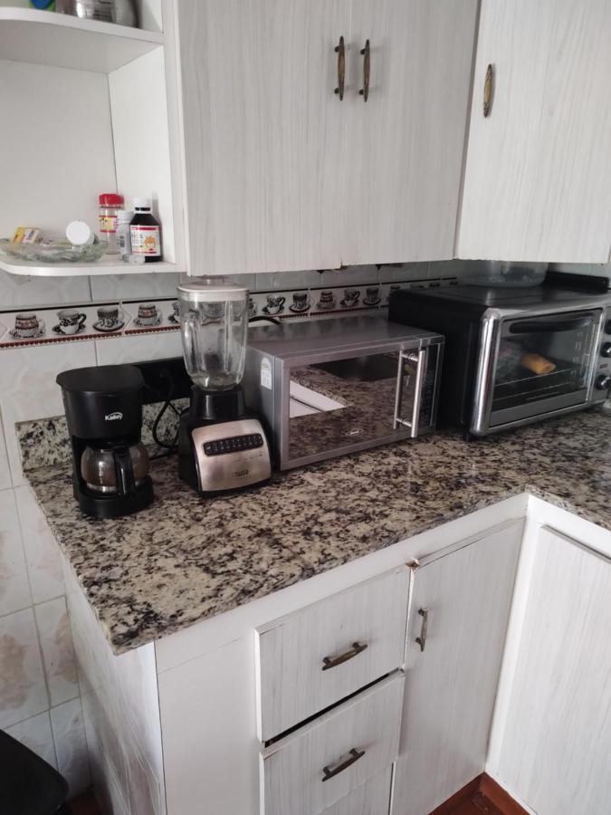 Noras Homestay Laureles Medellin Exterior photo