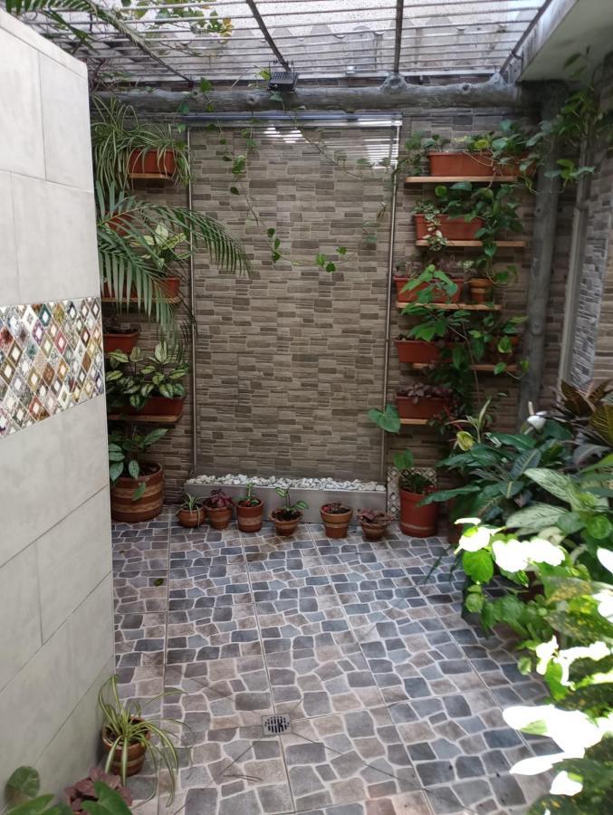 Noras Homestay Laureles Medellin Exterior photo