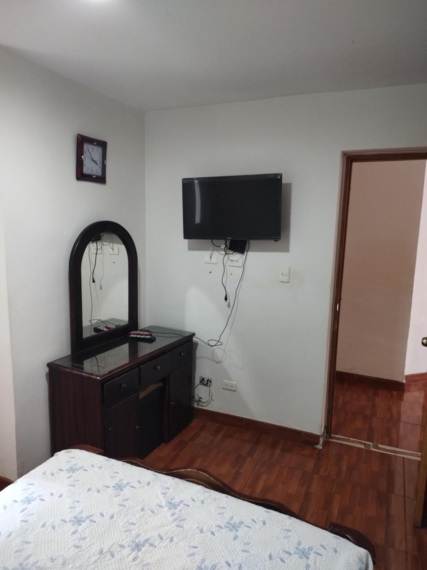 Noras Homestay Laureles Medellin Exterior photo